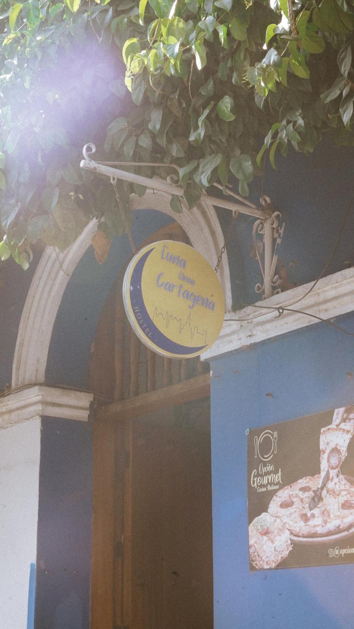 Hostal Luna Llena Getsemani Cartagena Eksteriør bilde