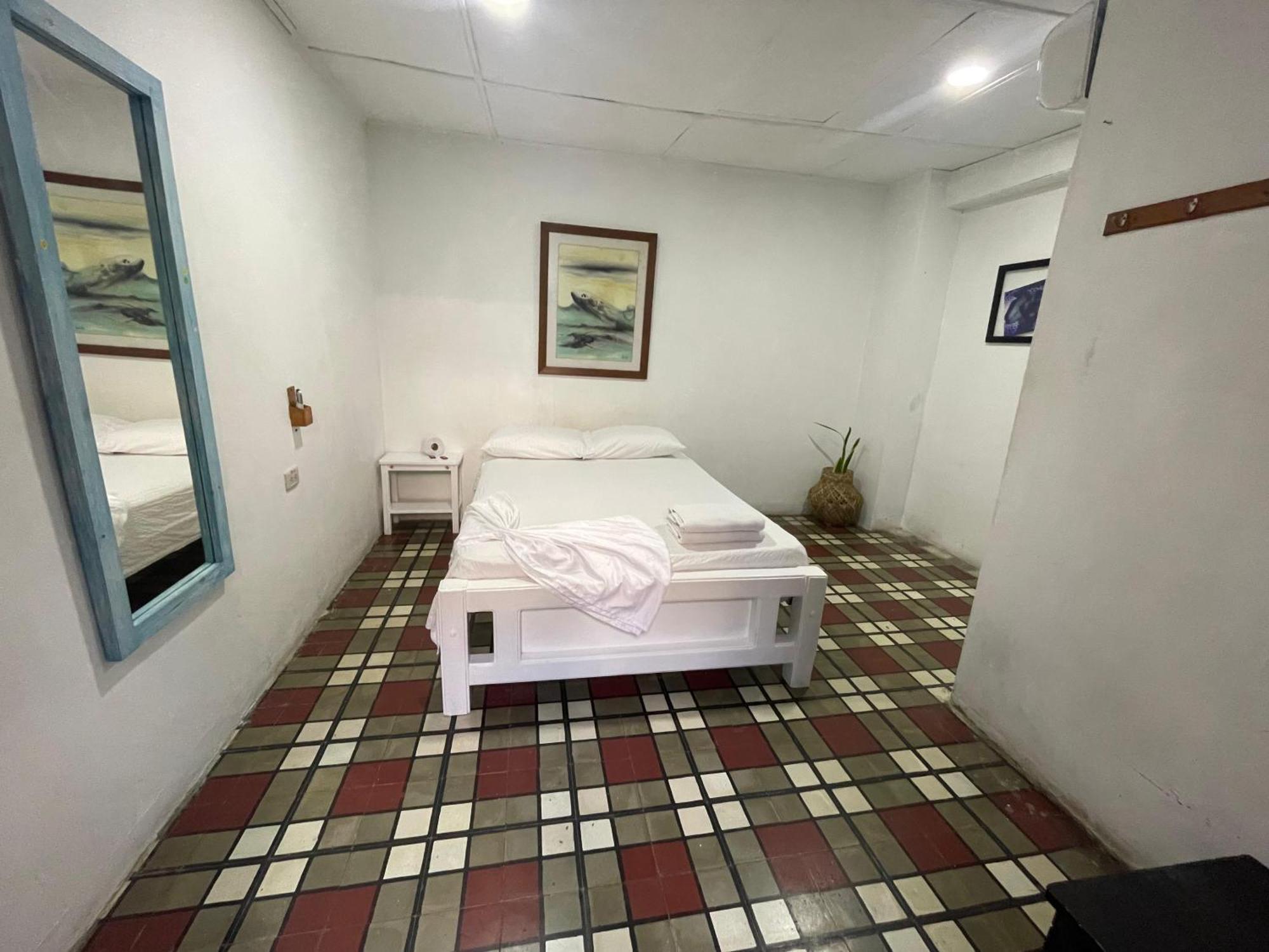 Hostal Luna Llena Getsemani Cartagena Eksteriør bilde